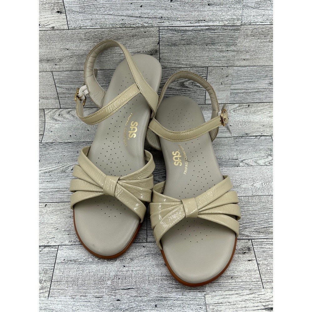 SAS Tripad Comfort Womens 7.5 M Cream Patent Leather Wedge Sandals Made in USA